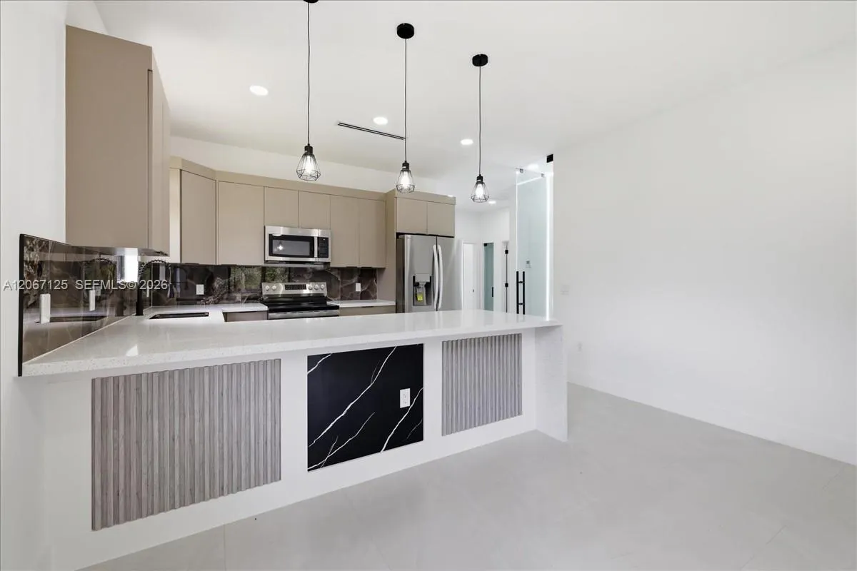 Property photo 83