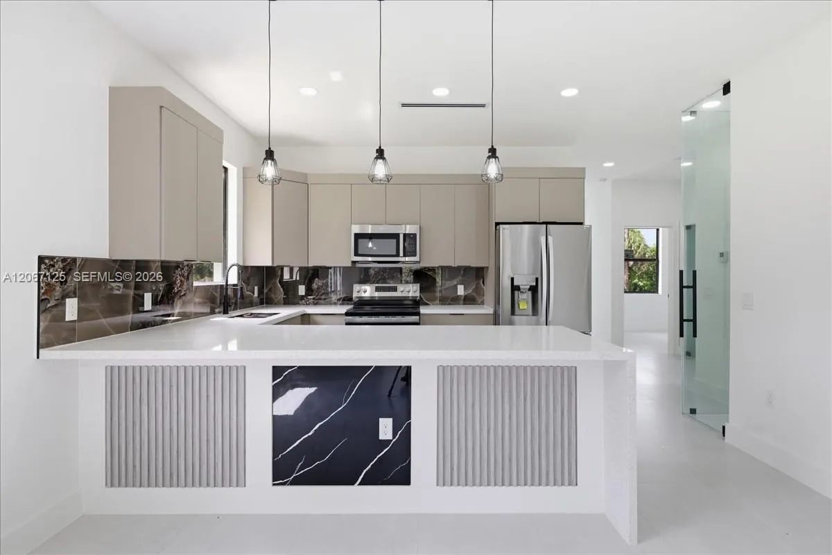 Property photo 42