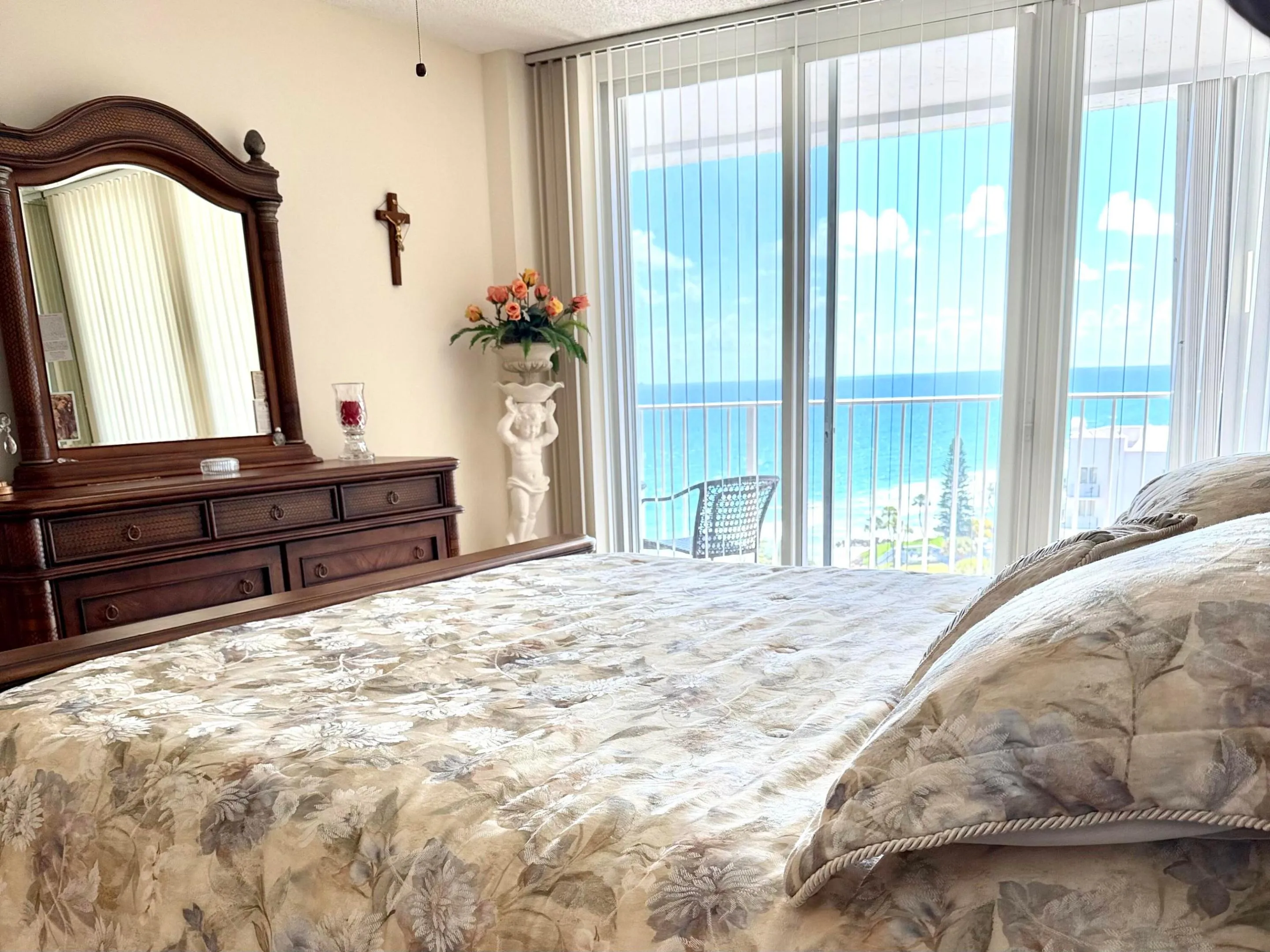 Master room with Ocean view