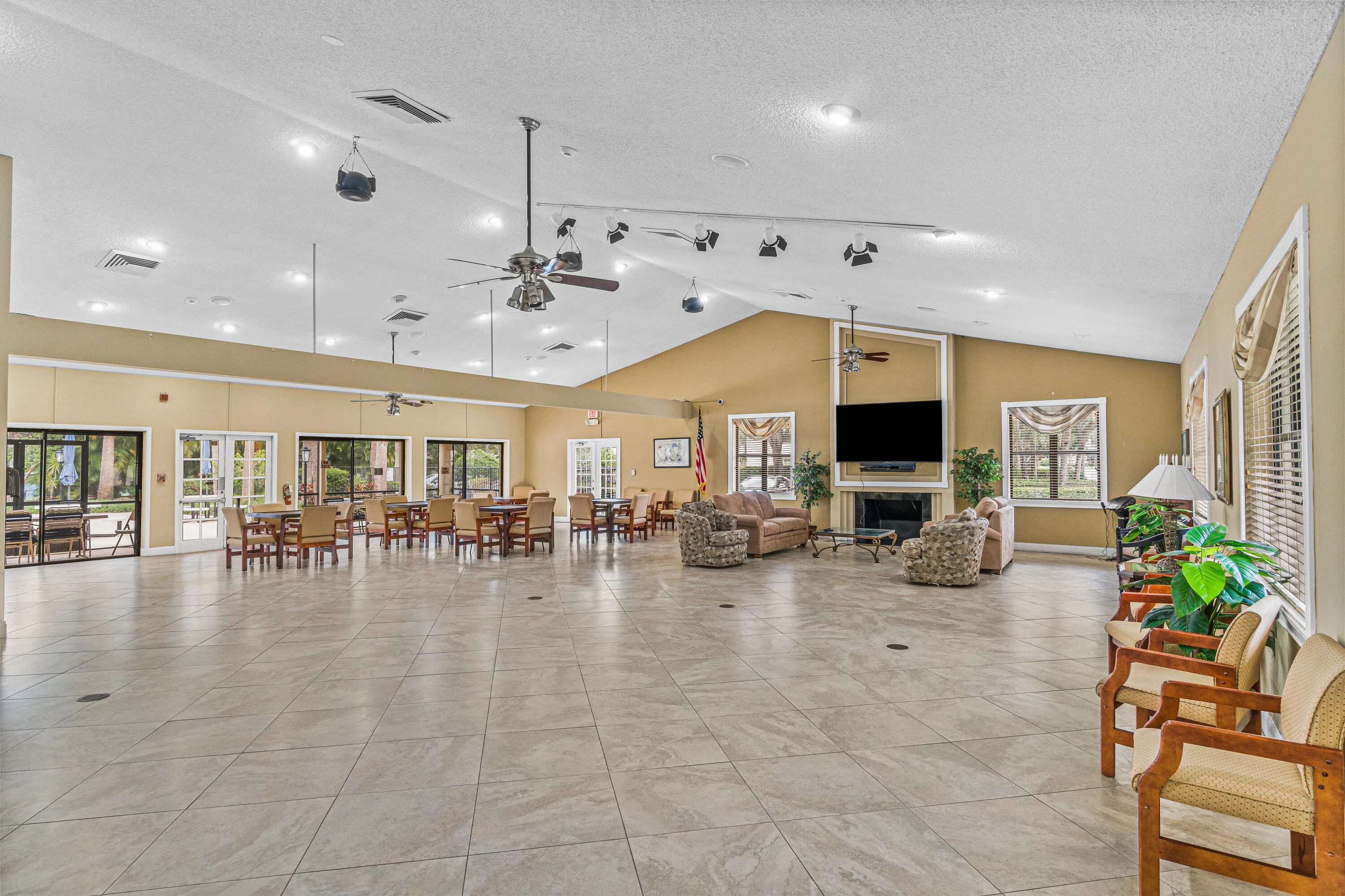 054-3349LucerneParkDrive-Greenacres-FL-3