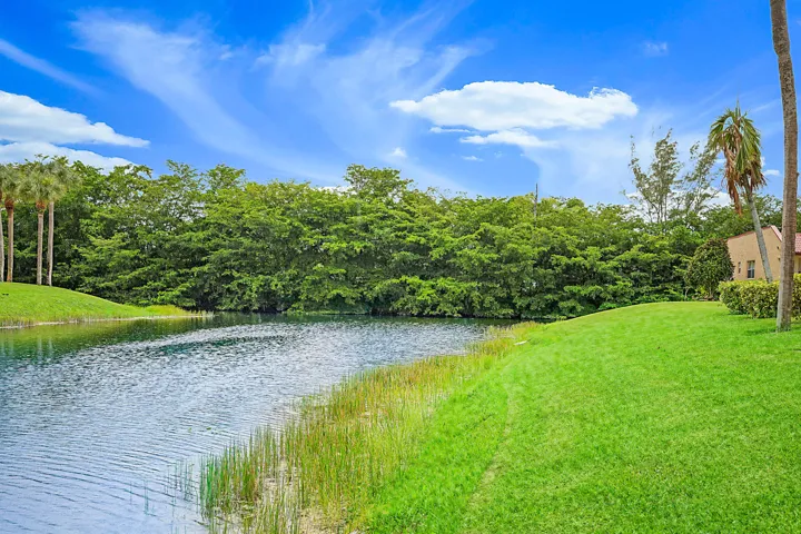 152 Lake Anne Drive -32