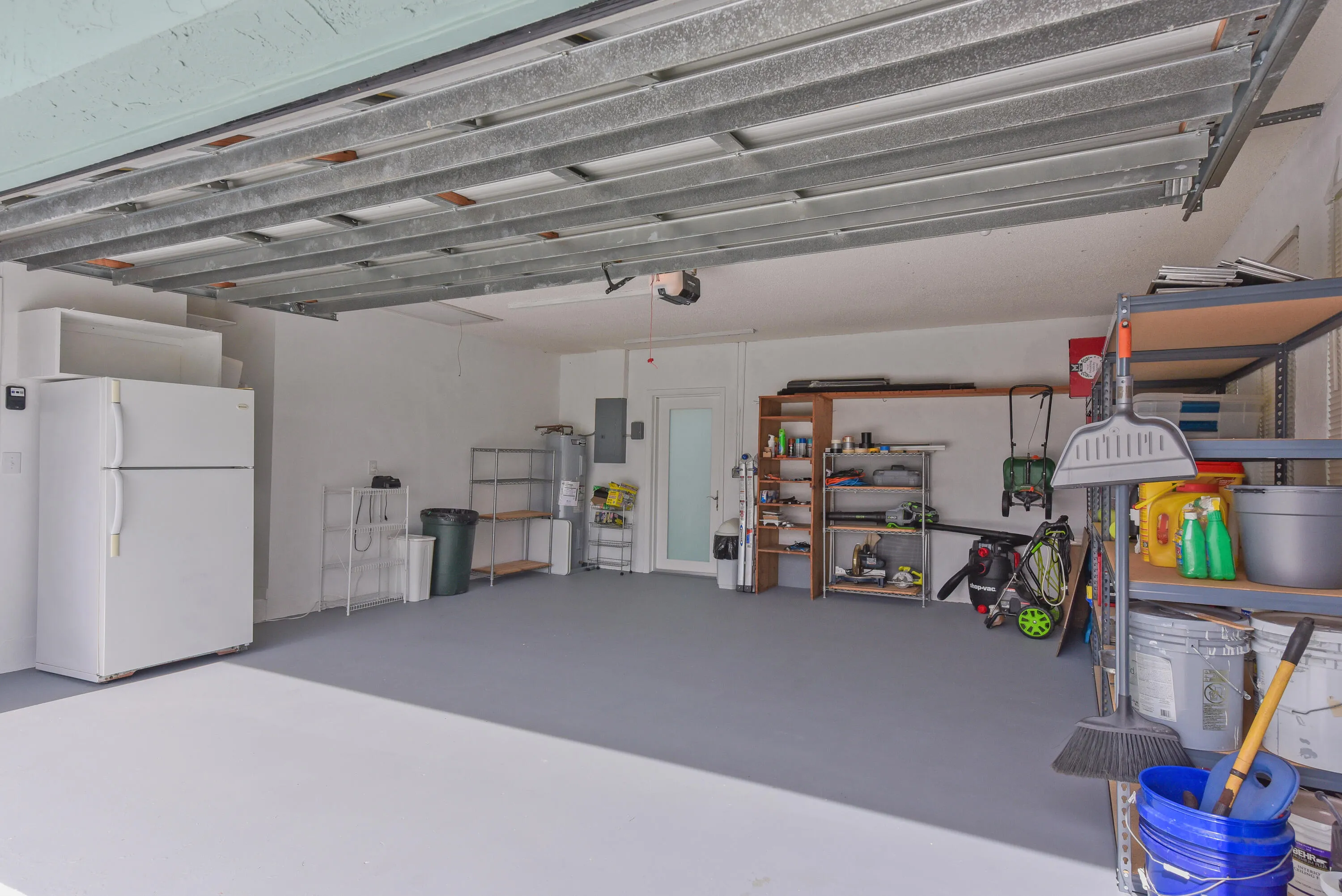2-car Garage - Extra Frig Stays - New Garage Door Opener