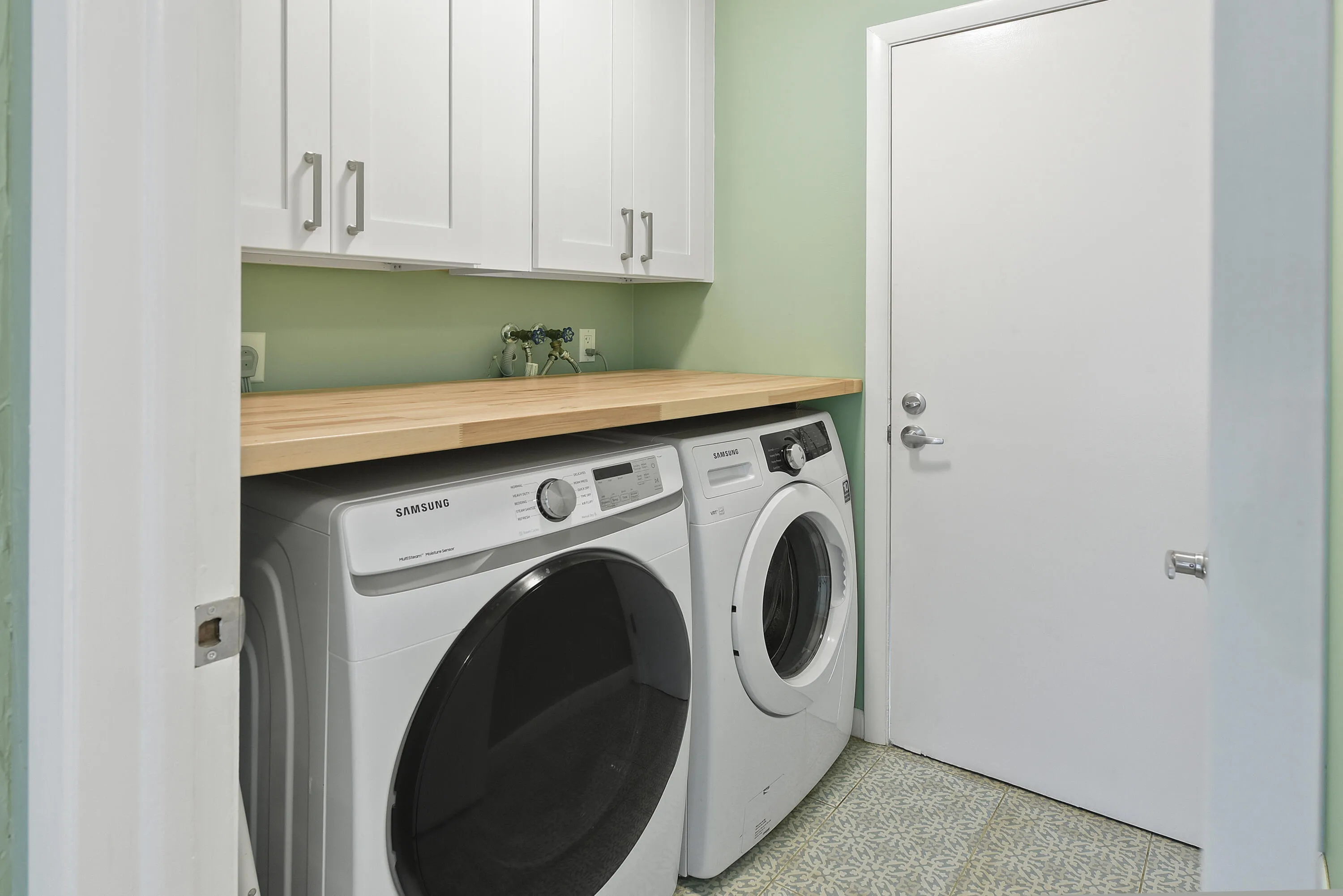 Laundry Room - Remodel 2021