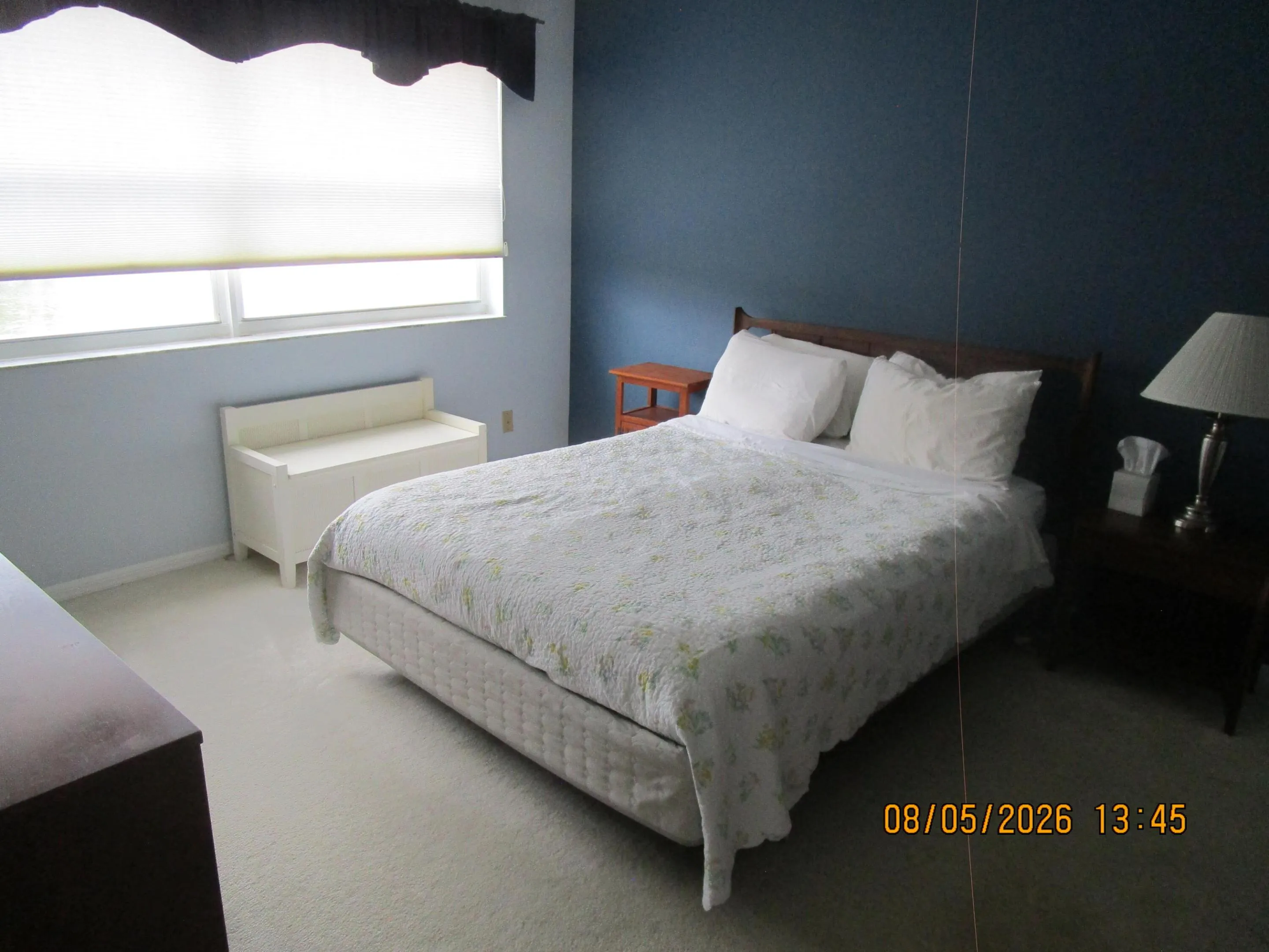 bedroom furniture does not convey