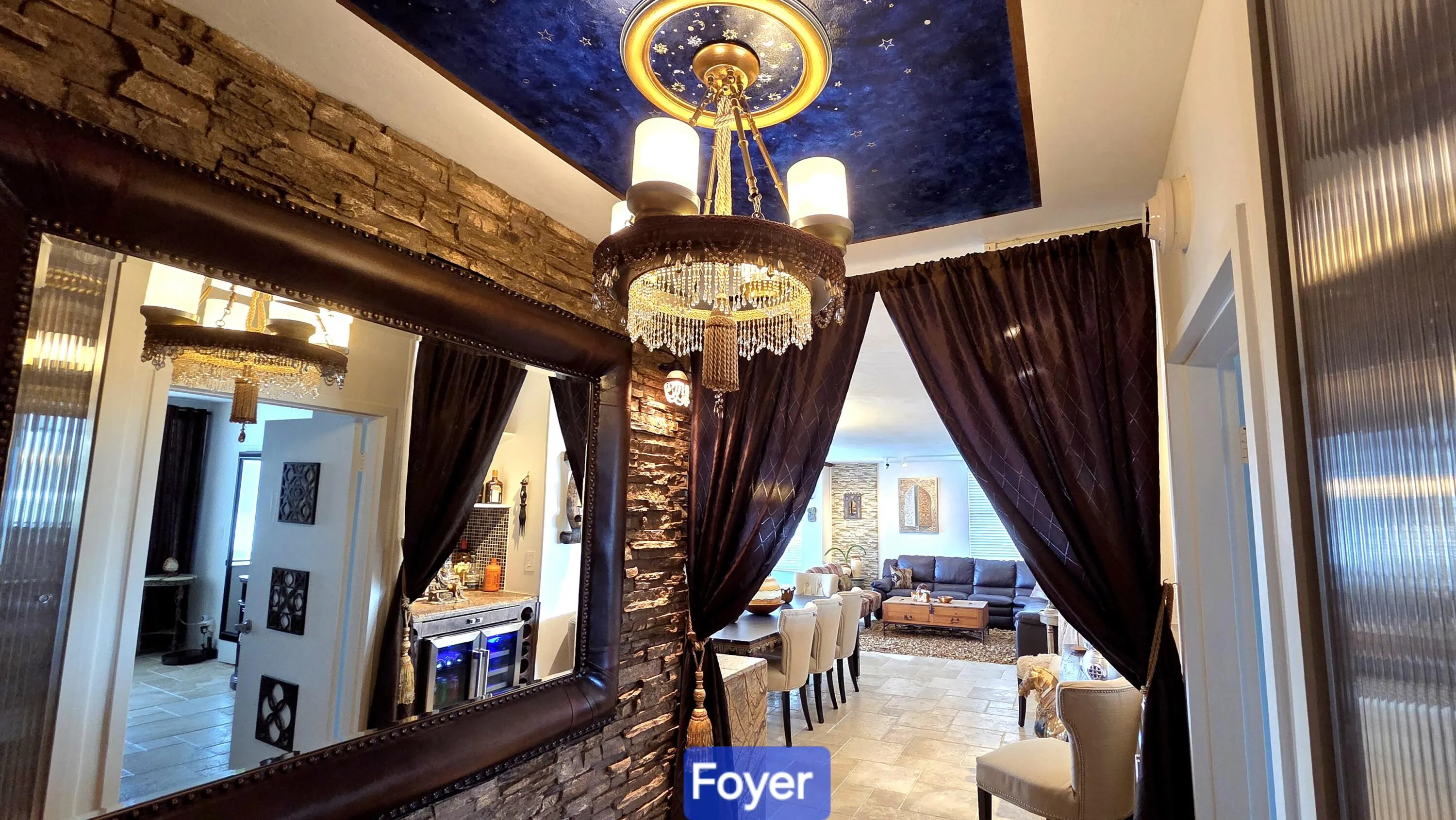 Foyer 2