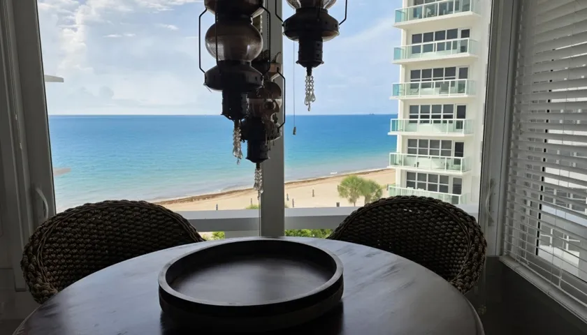 Balcony 3