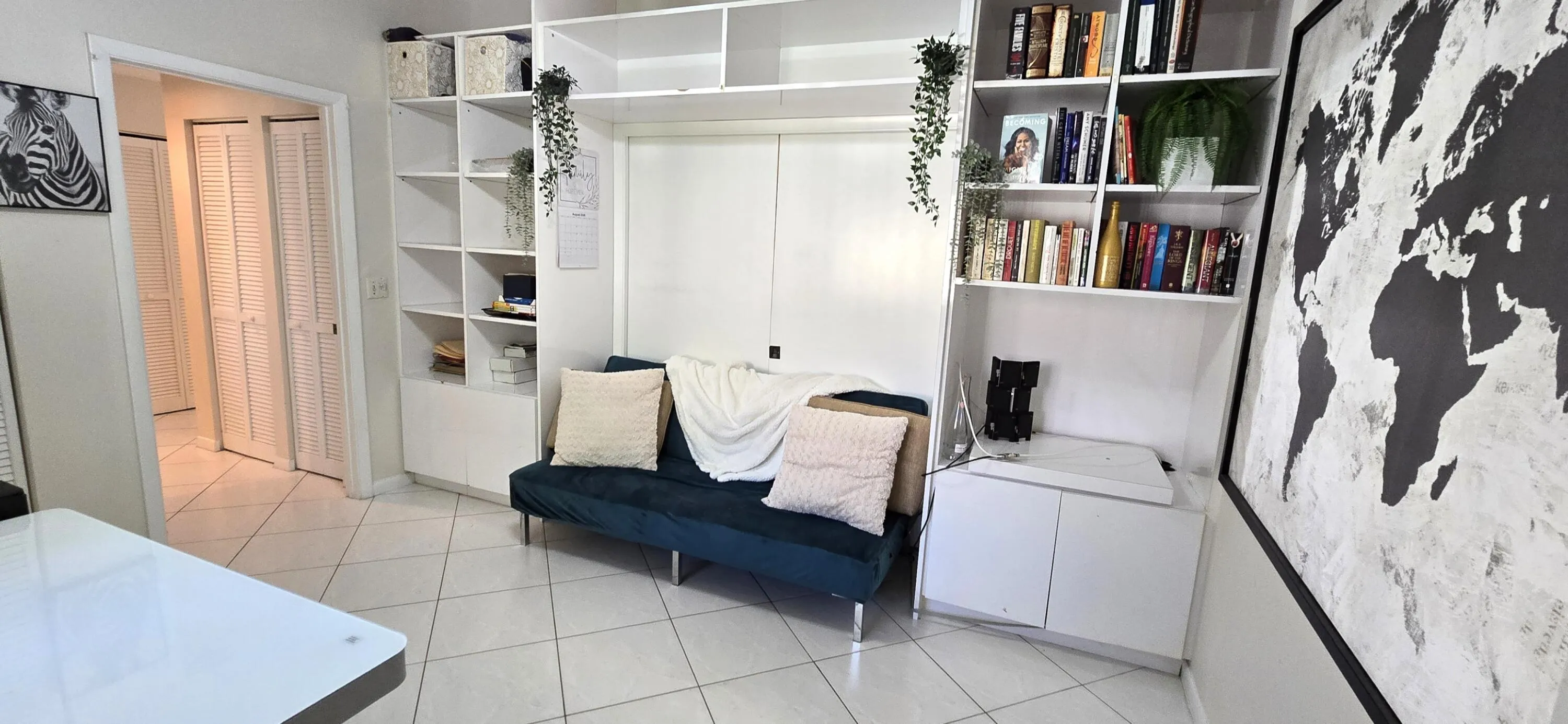 BR3 Couch