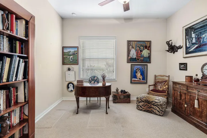 Used as den but has closet