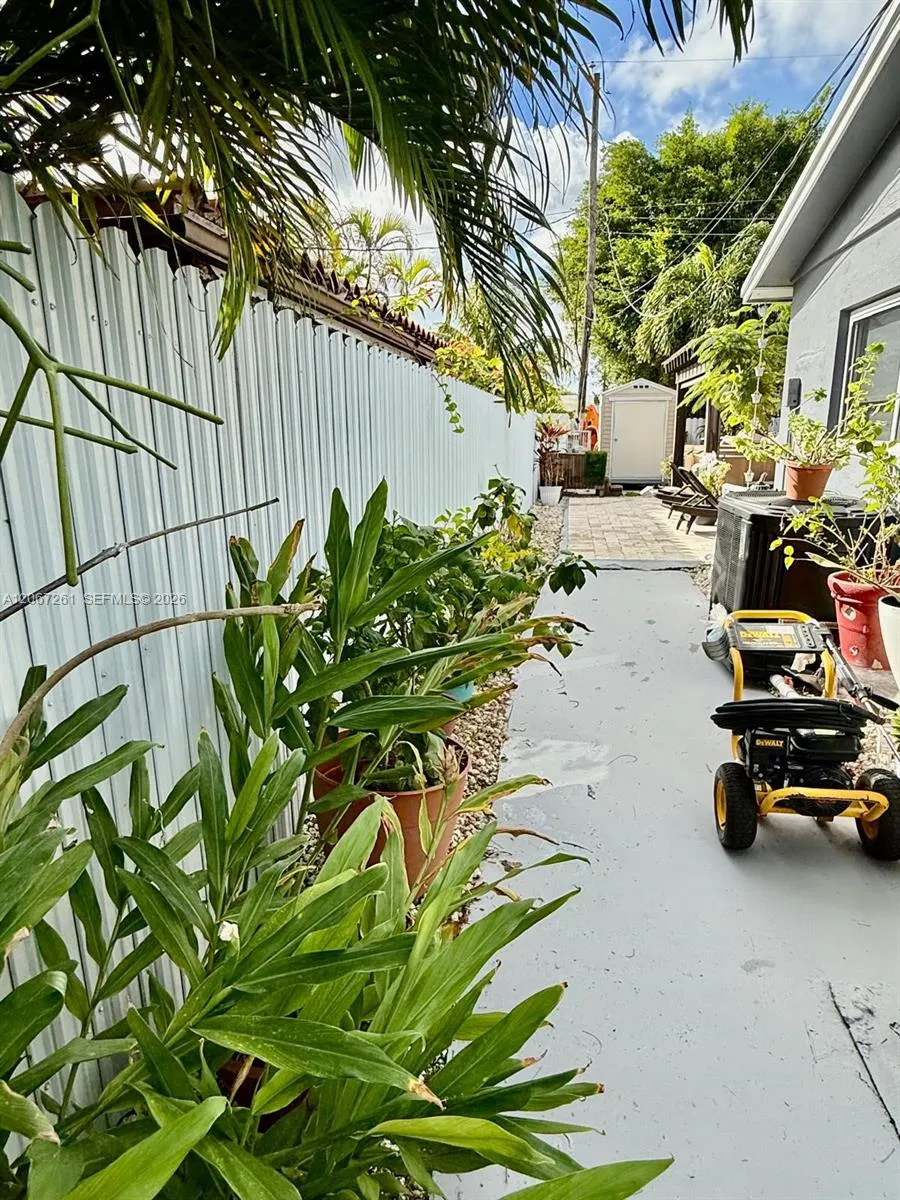 Property photo 31