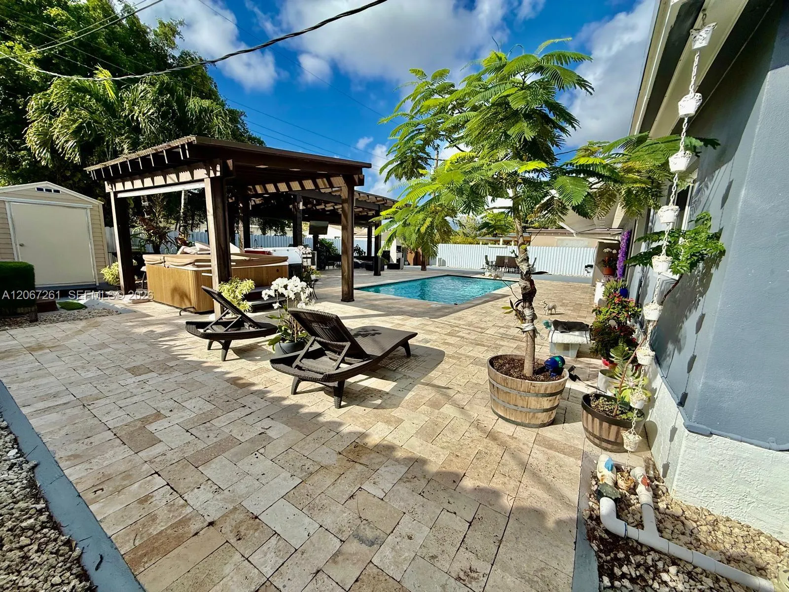 Property photo 28