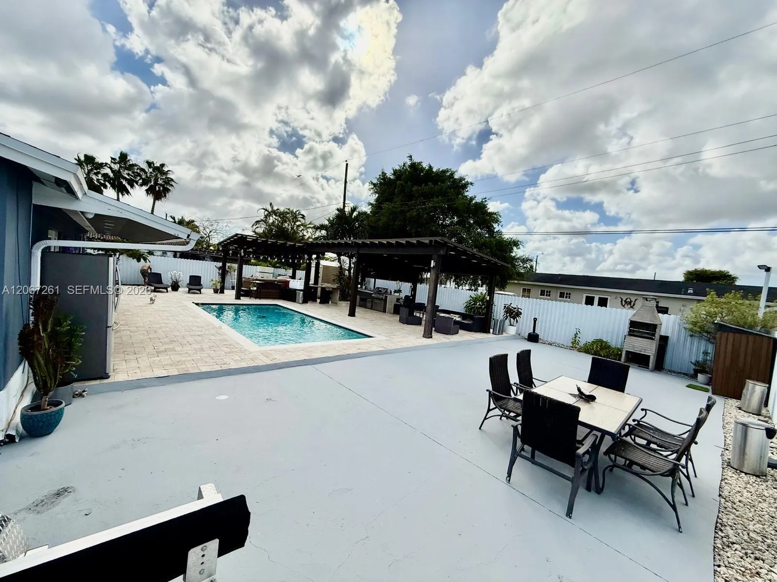 Property photo 25