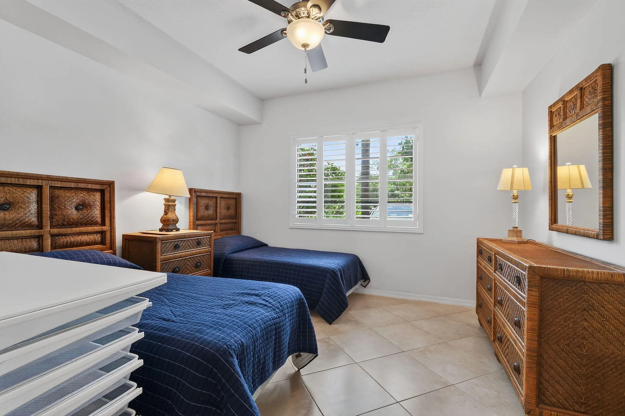 4903MidtownLn#3116(33)