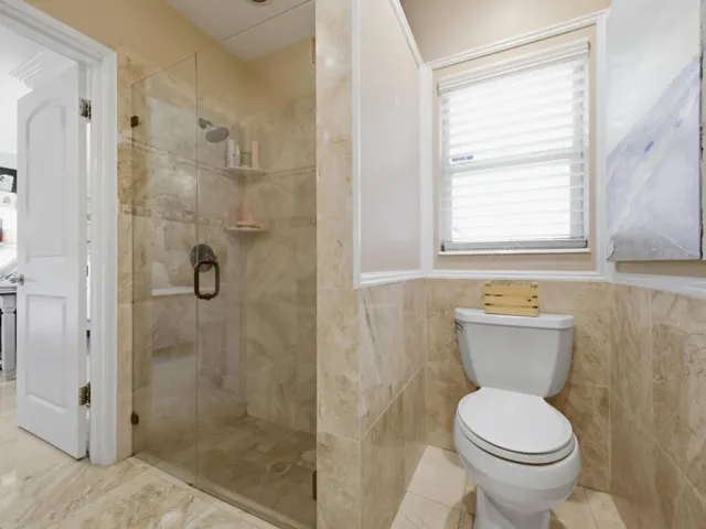 Bathroom Bedroom 2