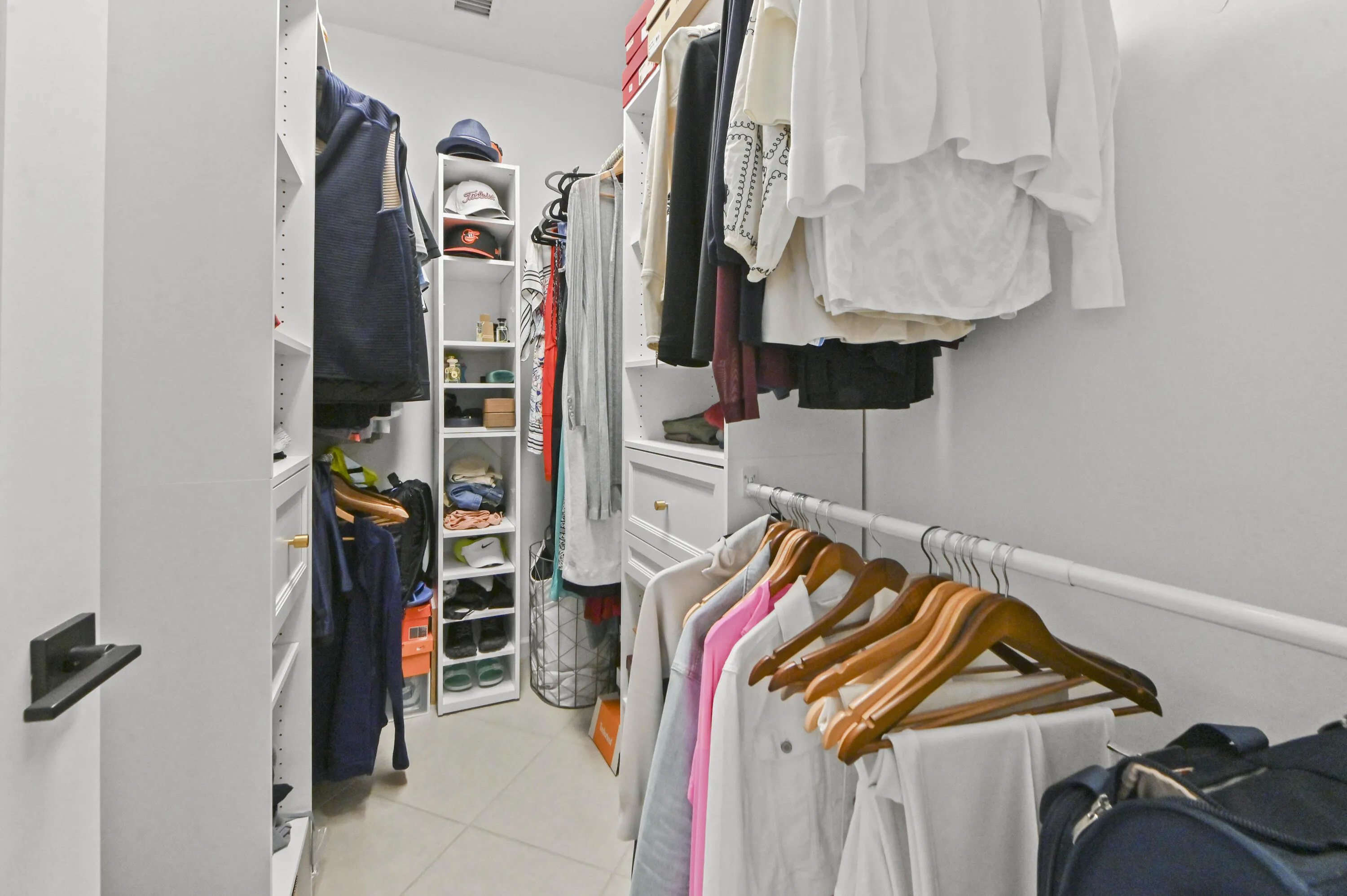 29 Closet​​‌​​​​‌​​‌‌​‌‌​​​‌‌​‌​‌​‌​​​‌​​ 01