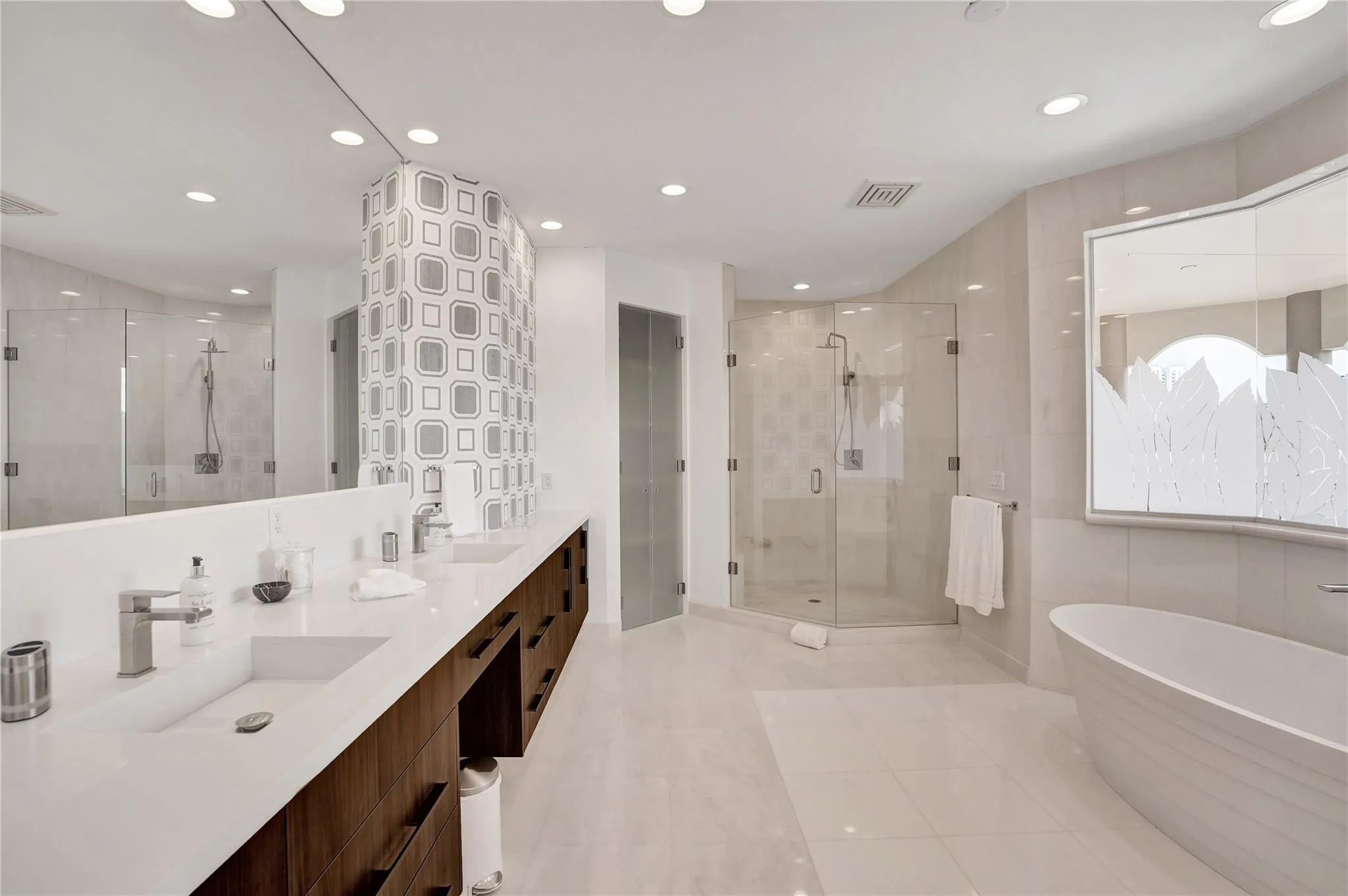 Property photo 56