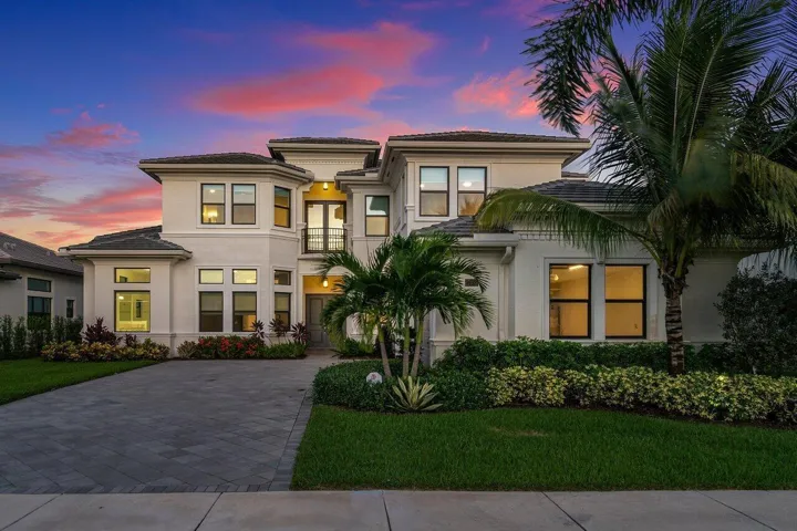 051-17352RosellaRoad-BocaRaton-FL-33496-
