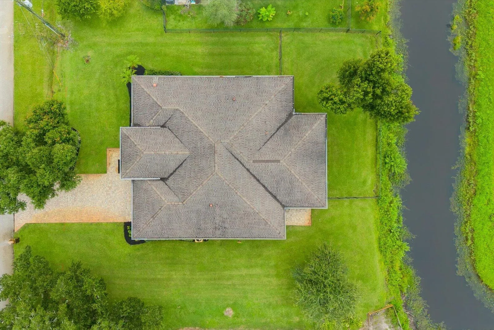 Property photo 48