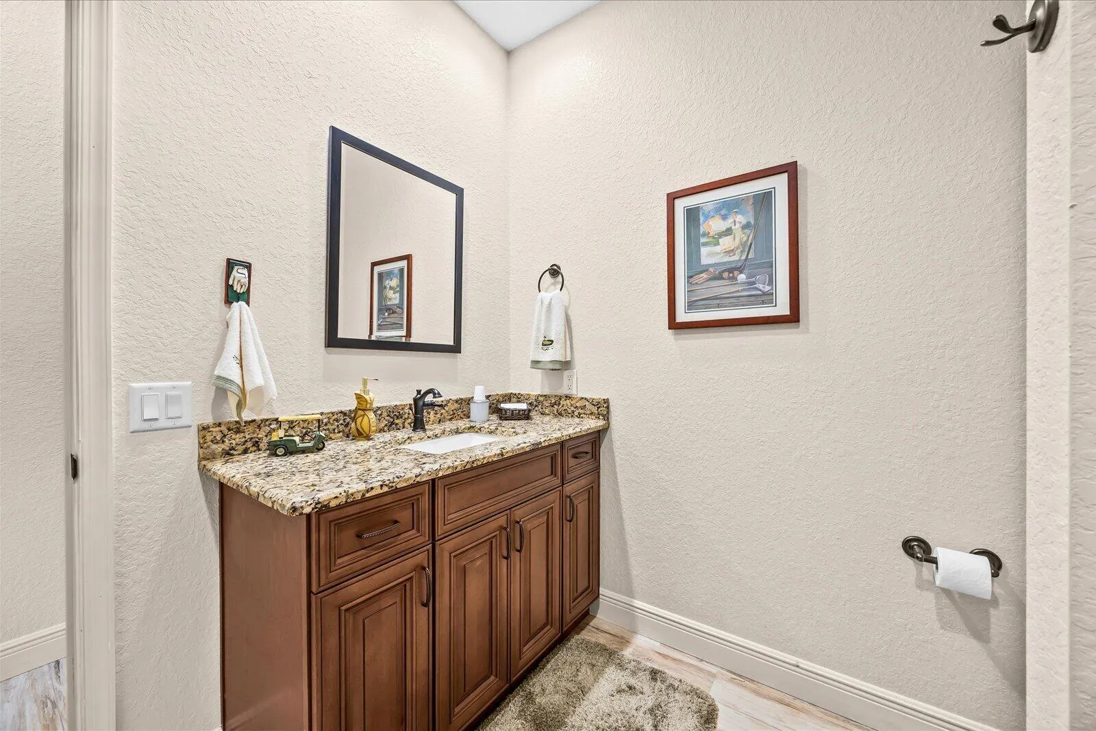 Property photo 27
