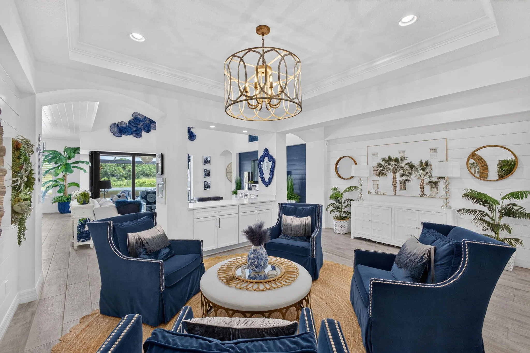 Dining Room/Sitting Area