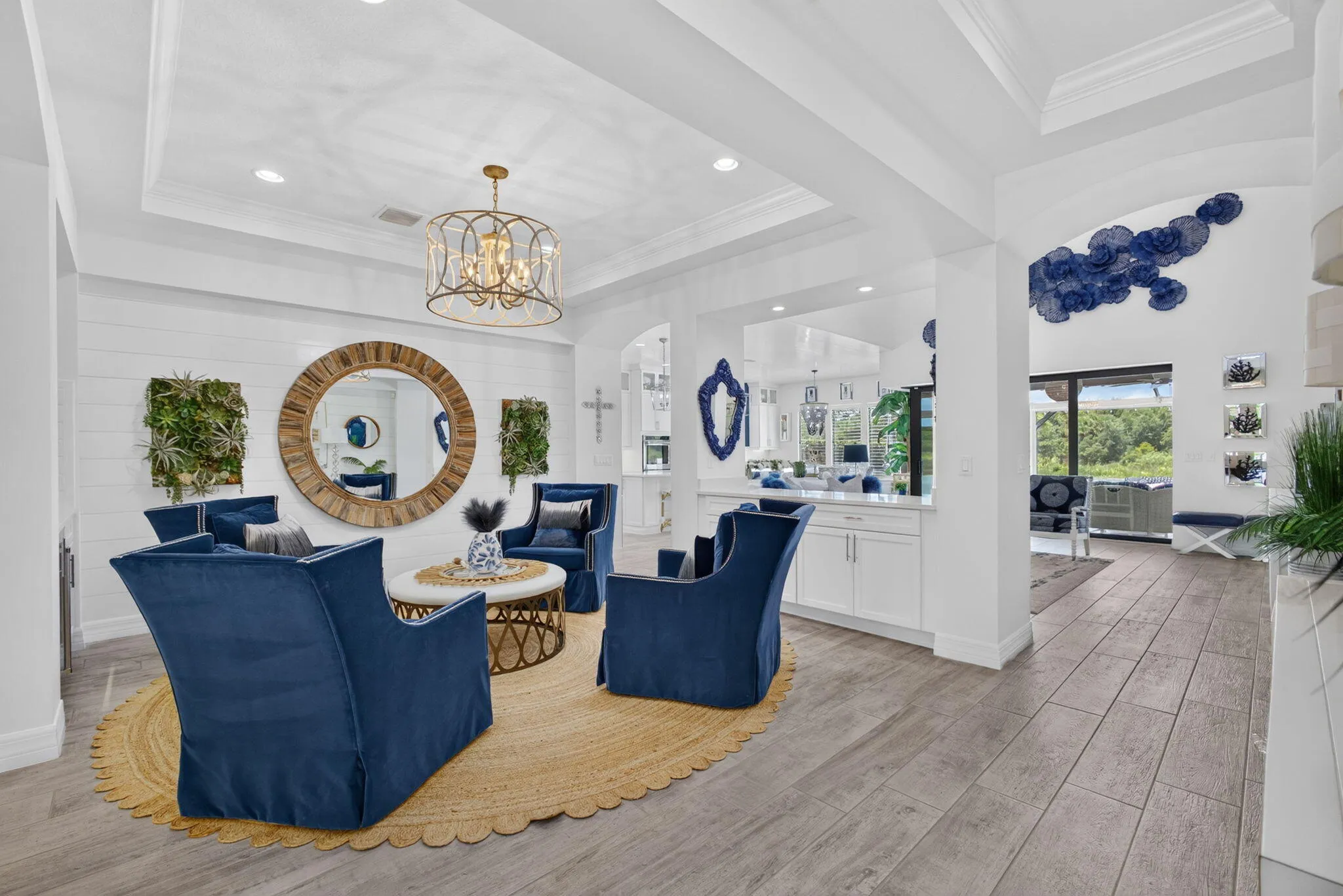 Dining Room/Sitting Area