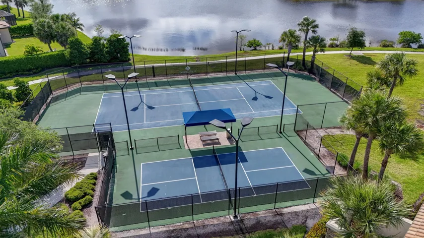 Tennis & Pickleball