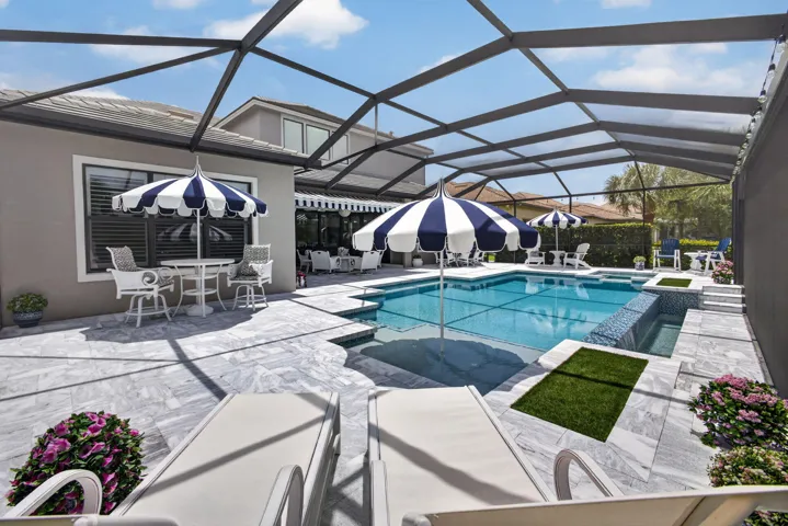 Pool & Hot Tub