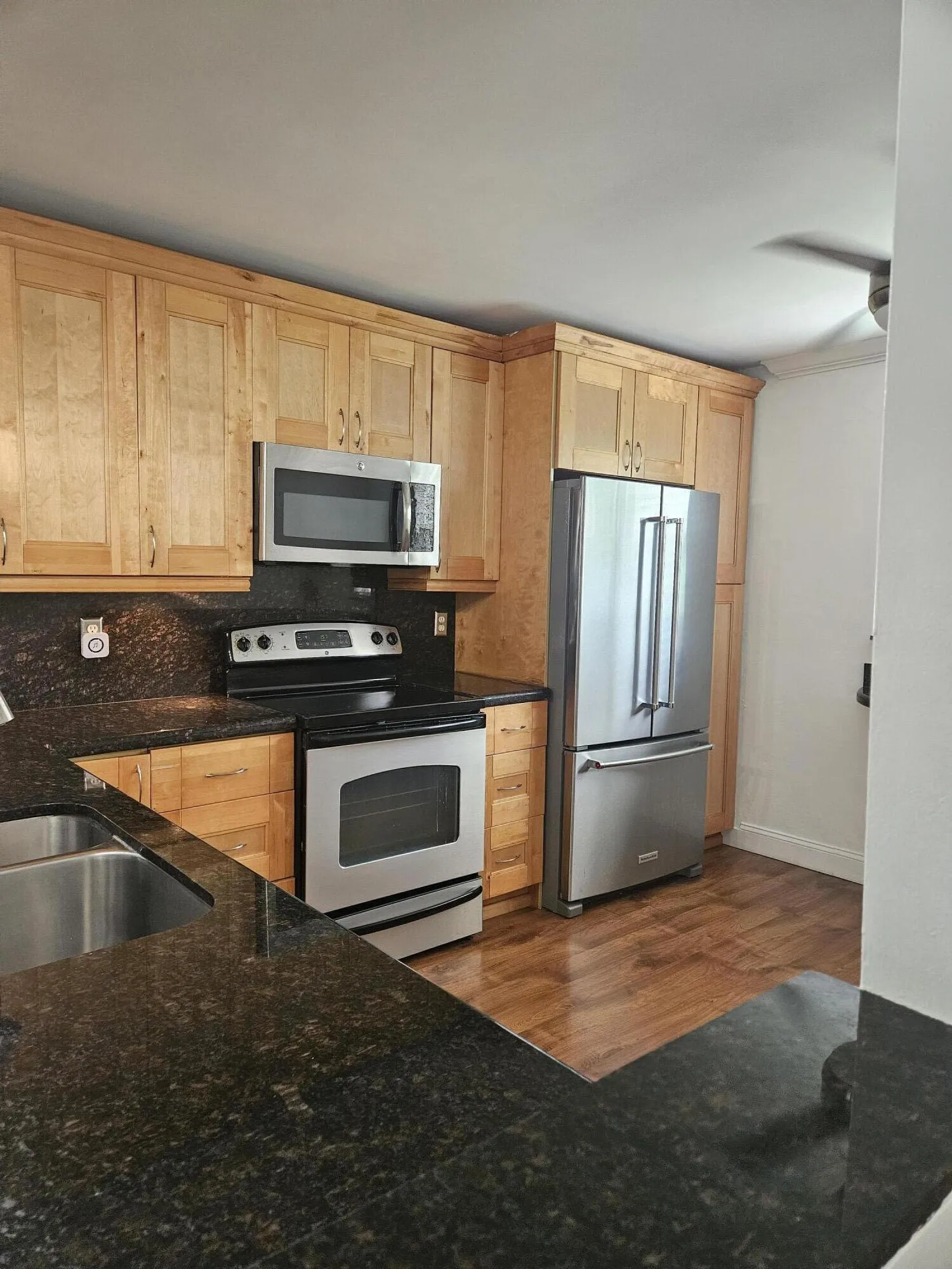 Large Kitchen