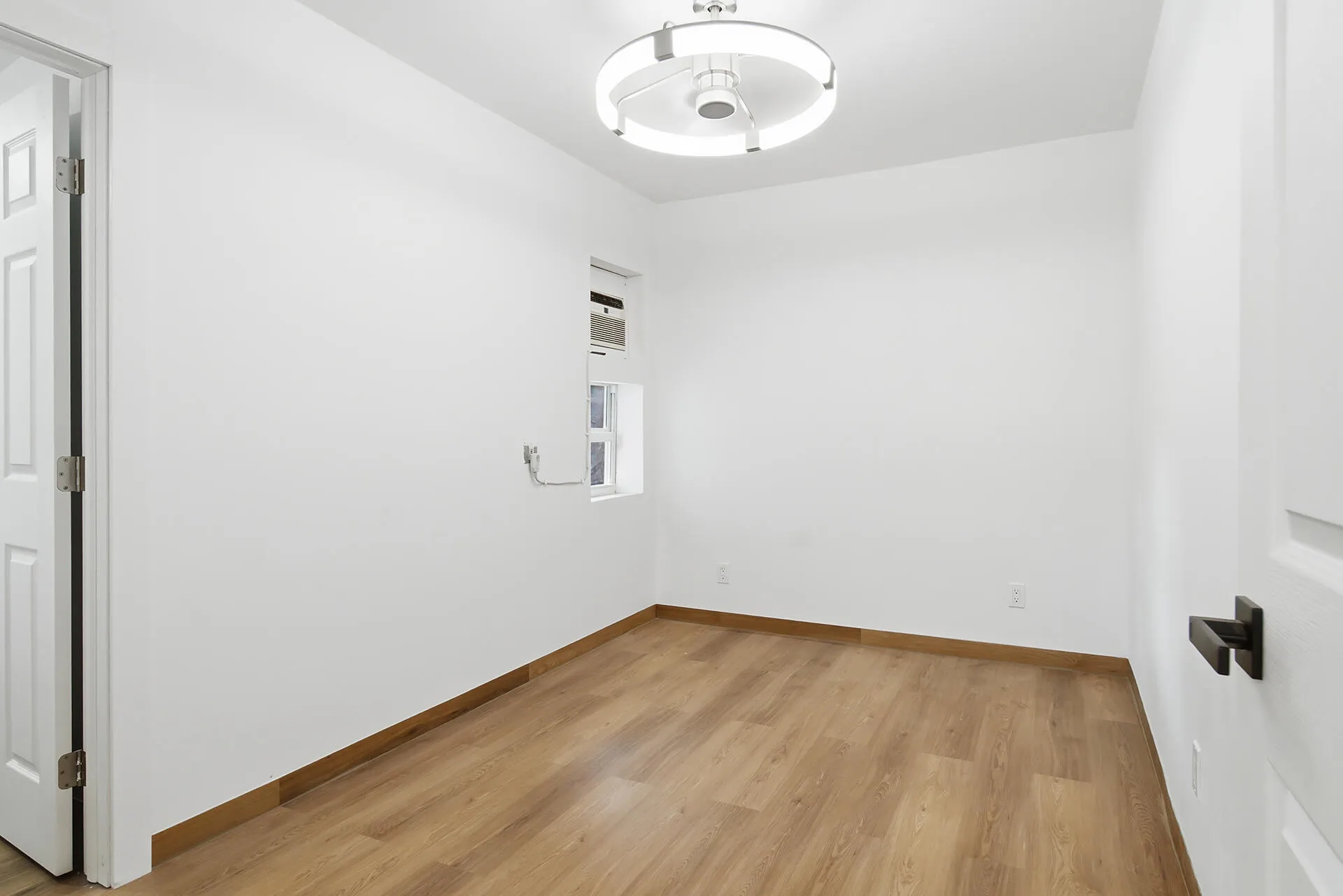 Back House Bedroom 2