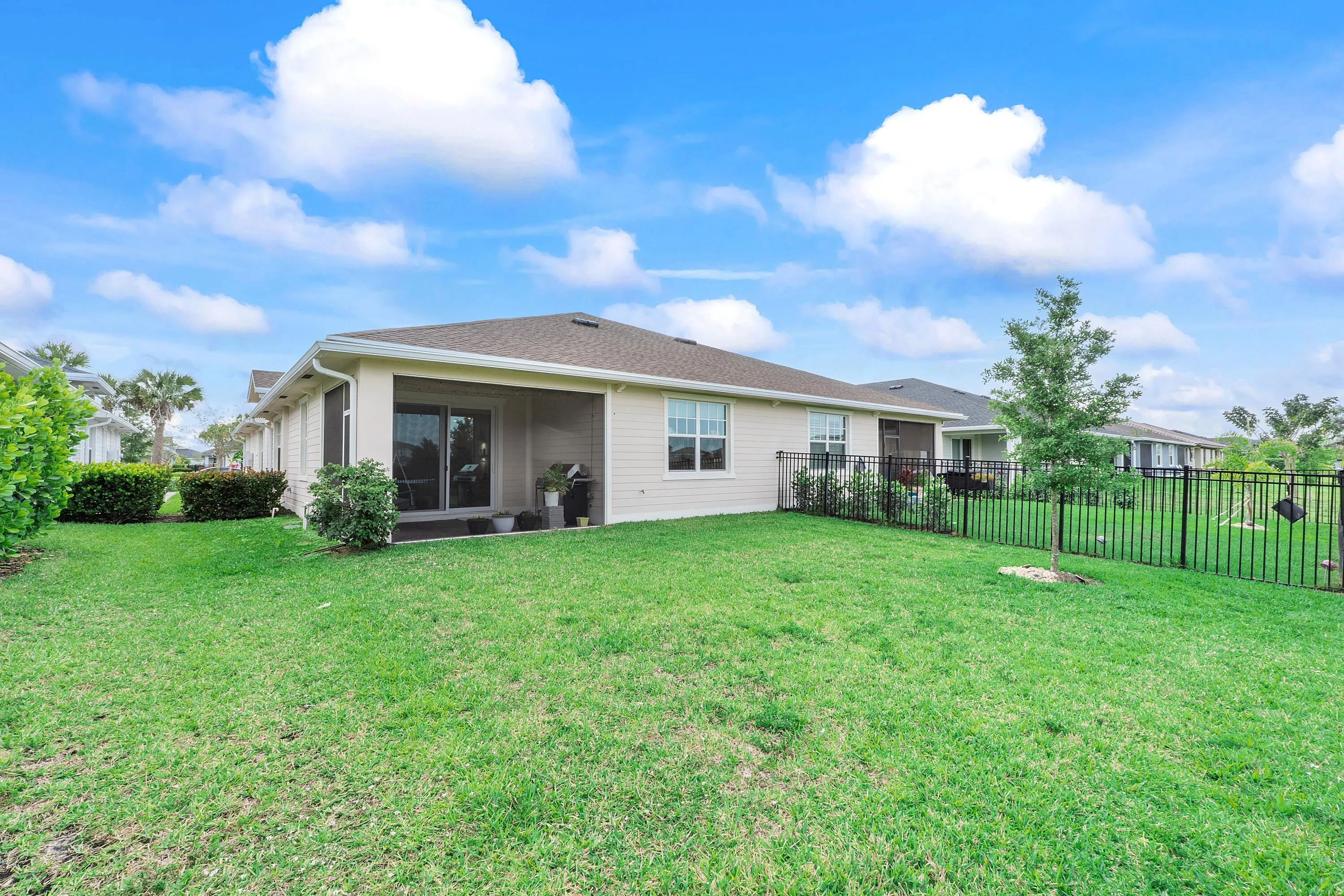 Large Backyard1