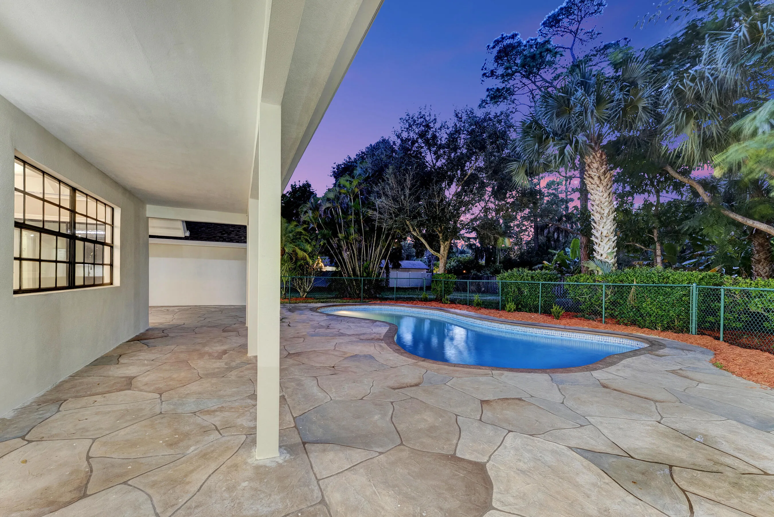 Property photo 34