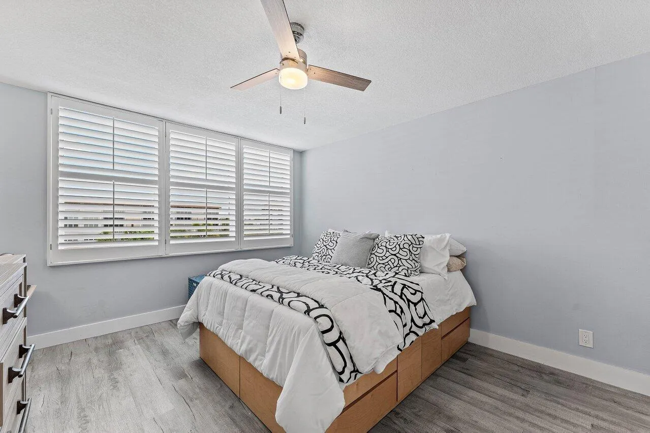 021-910DogwoodDrive-444-DelrayBeach-FL-3