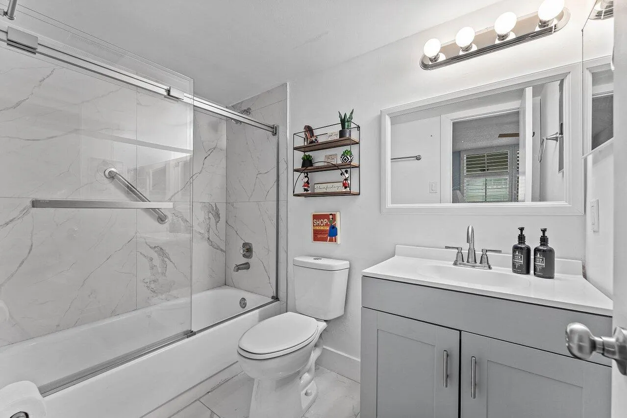 016-910DogwoodDrive-444-DelrayBeach-FL-3