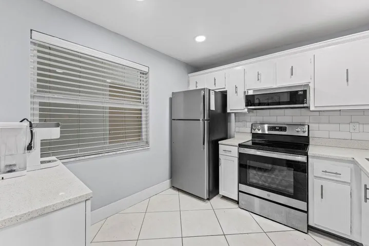 007-910DogwoodDrive-444-DelrayBeach-FL-3