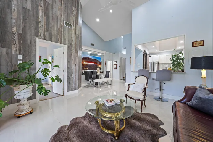 L_D_K_227 N Lakeshore Dr-12