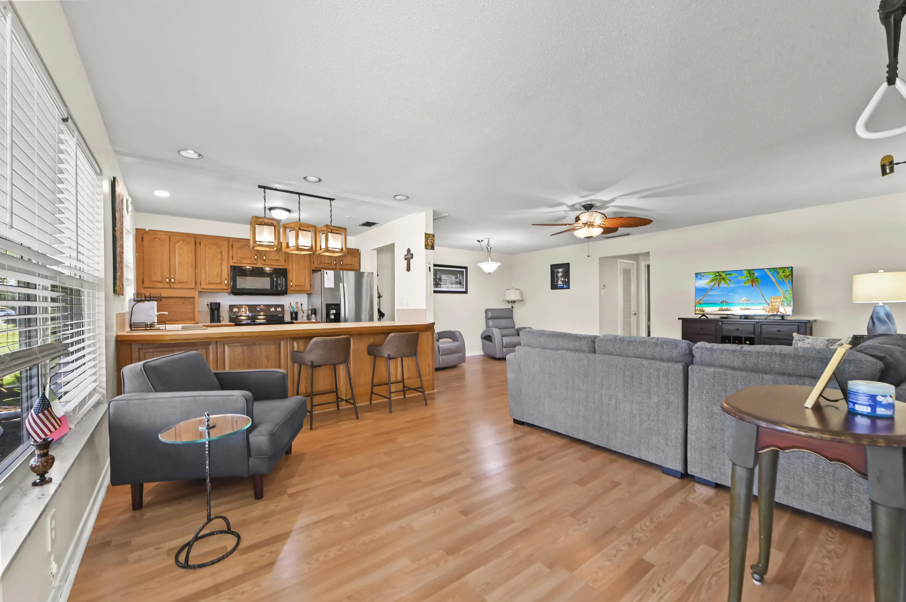 04 Living room 01
