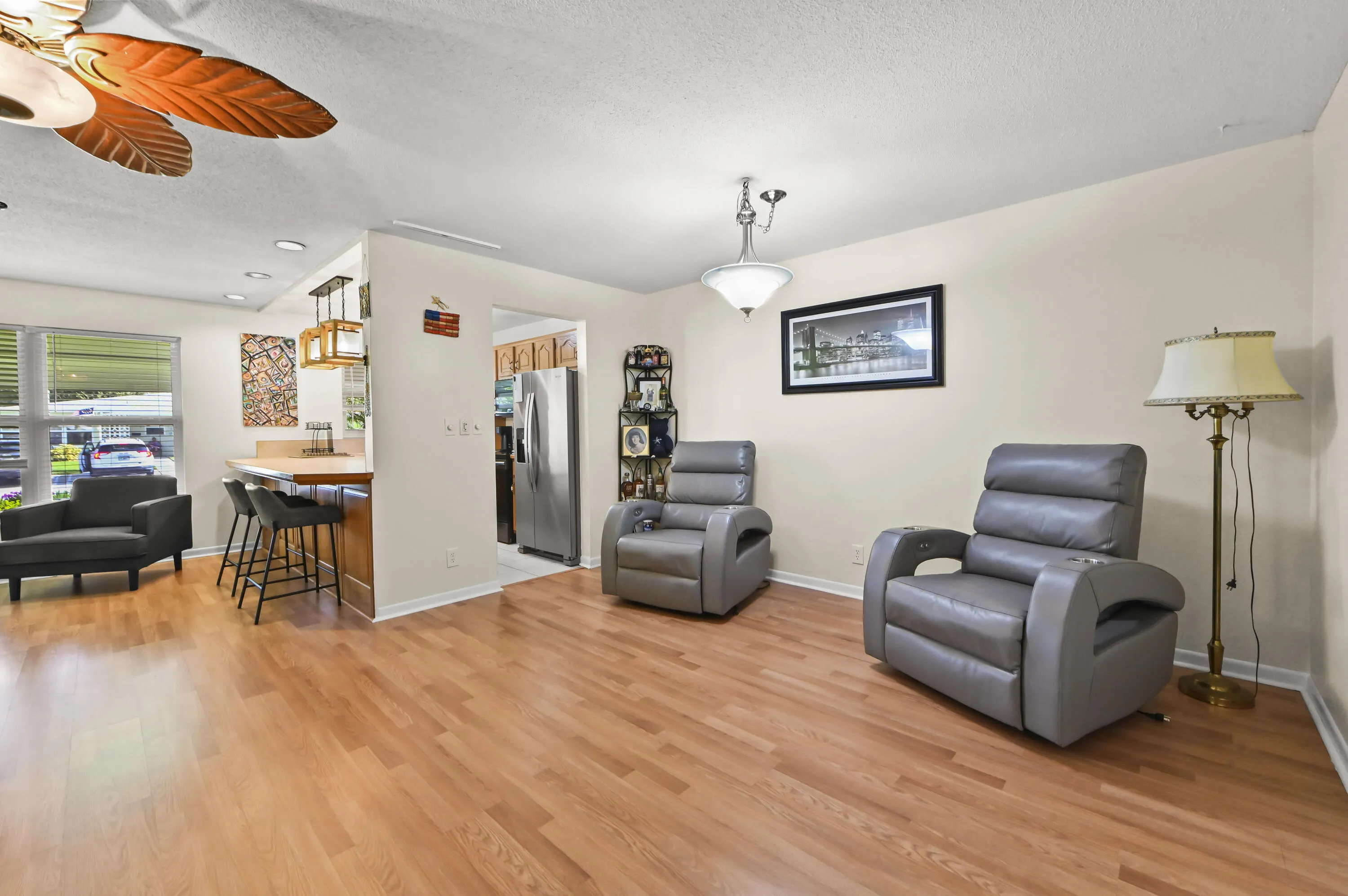 10 Dining room 01