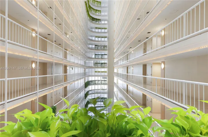 Photo 36