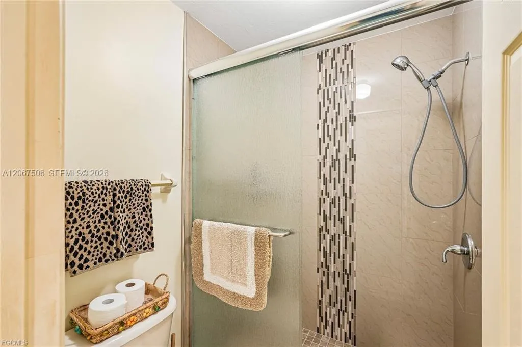 Property photo 92
