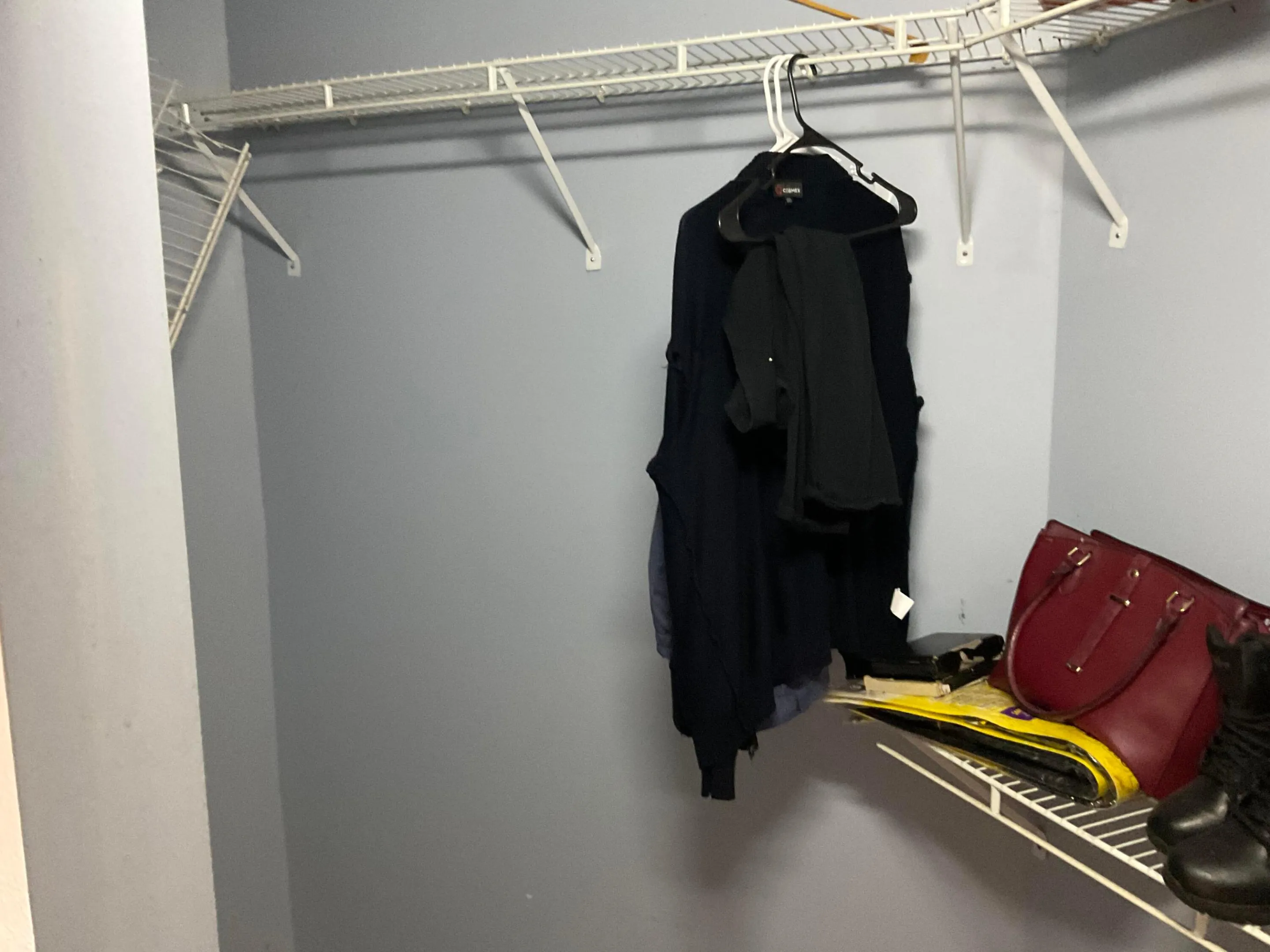 CLOSET