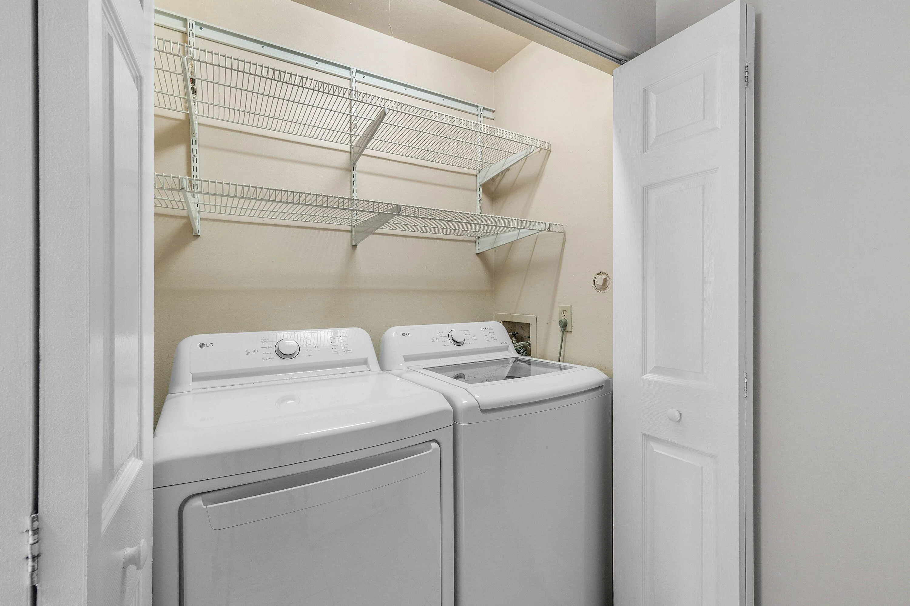 Washer & Dryer