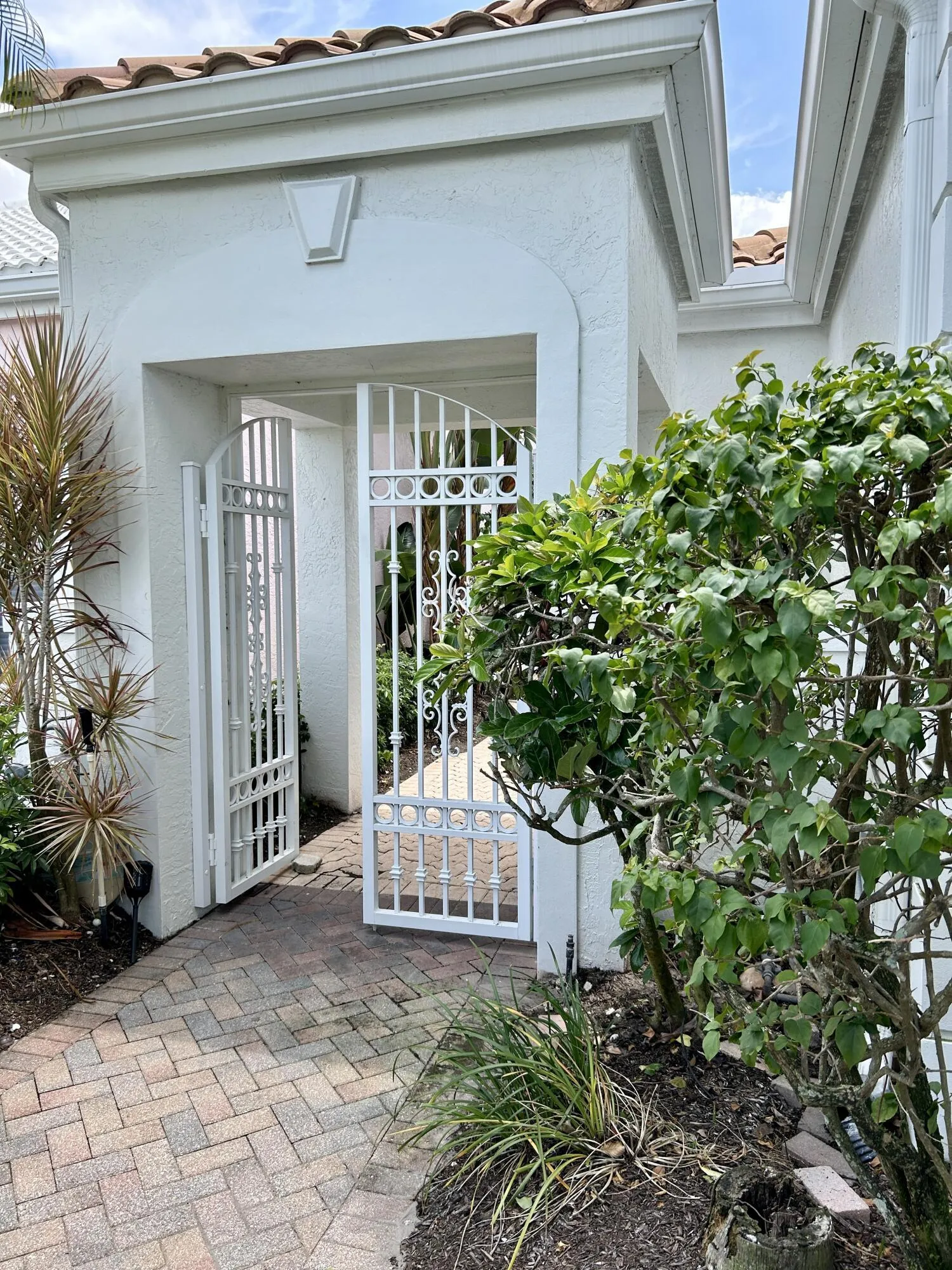 Front gate