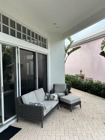 coverd patio