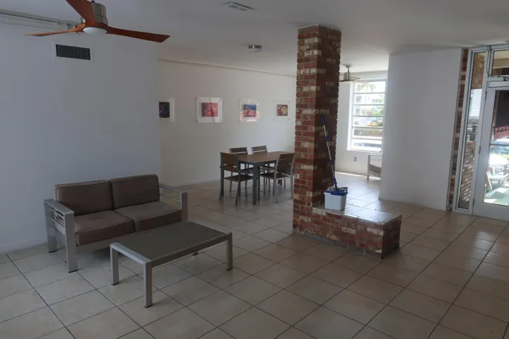 Lobby 2