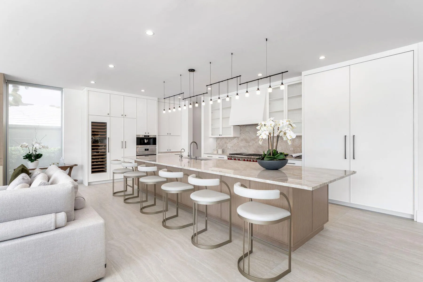 2400 Barcelona Dr_1oakstudios_19