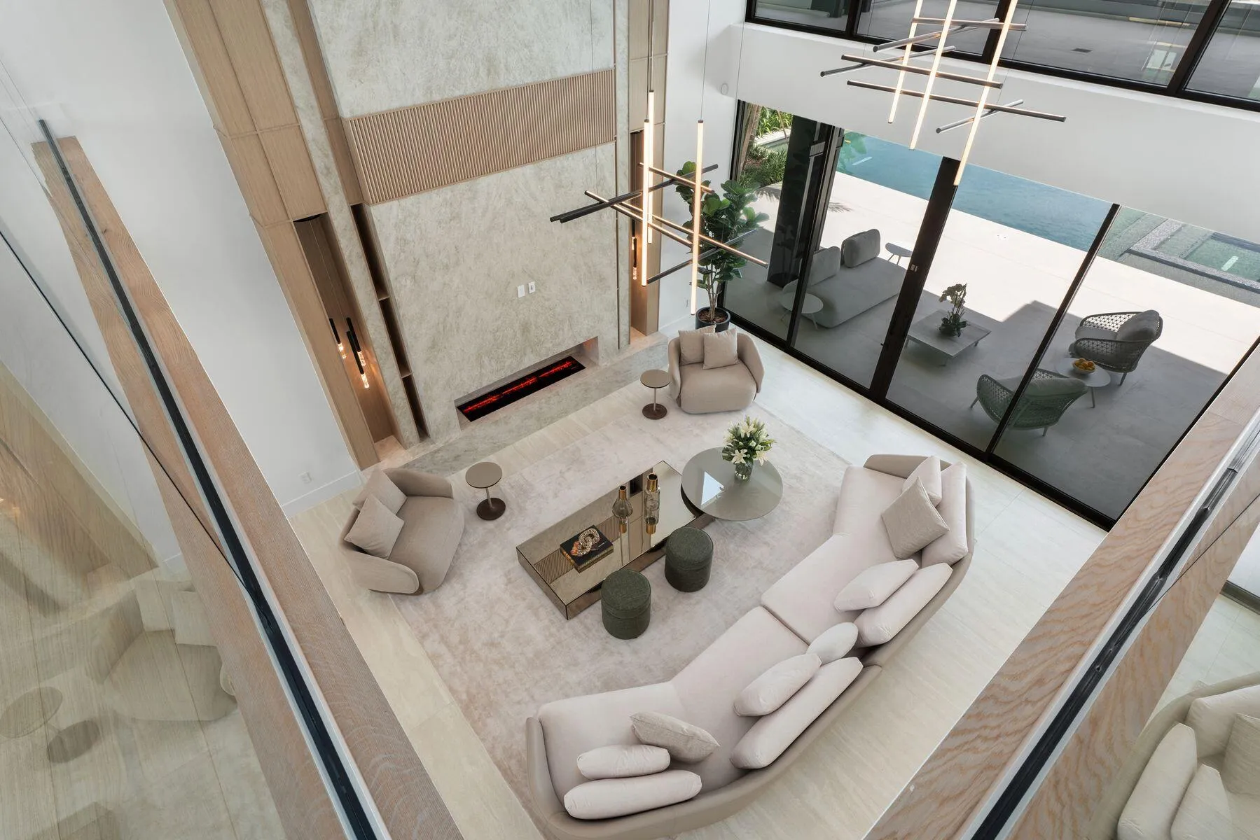 2400 Barcelona Dr_1oakstudios_38