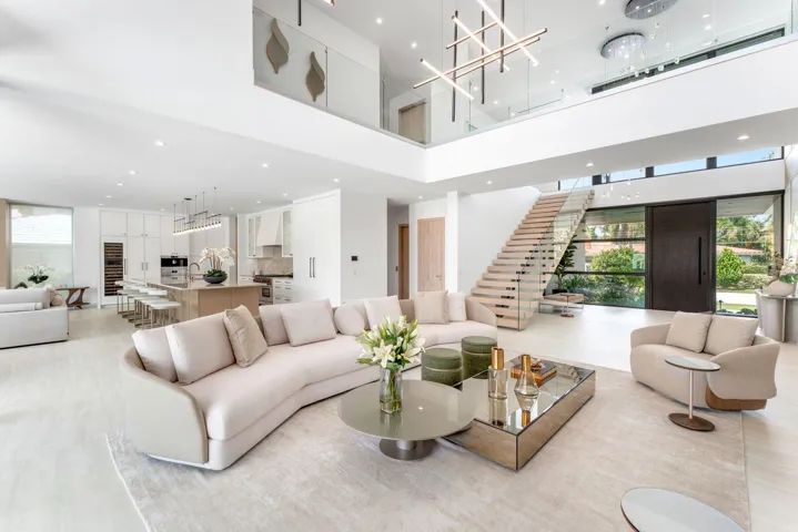 2400 Barcelona Dr_1oakstudios_12