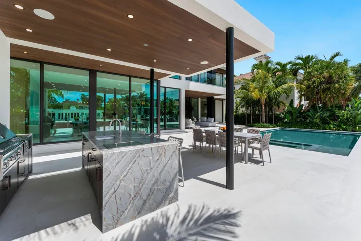 2400 Barcelona Dr_1oakstudios_27