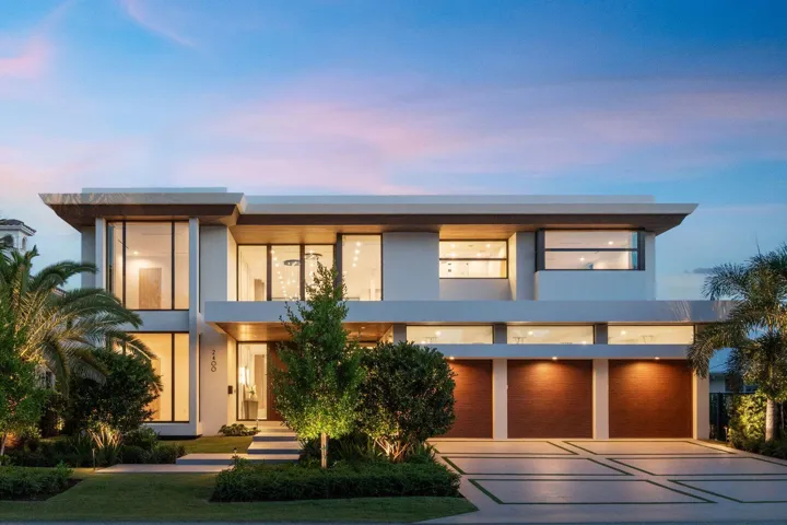 mls_2400 Barcelona Dr_1oakstudios_04