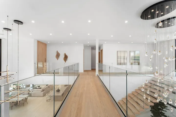 2400 Barcelona Dr_1oakstudios_40
