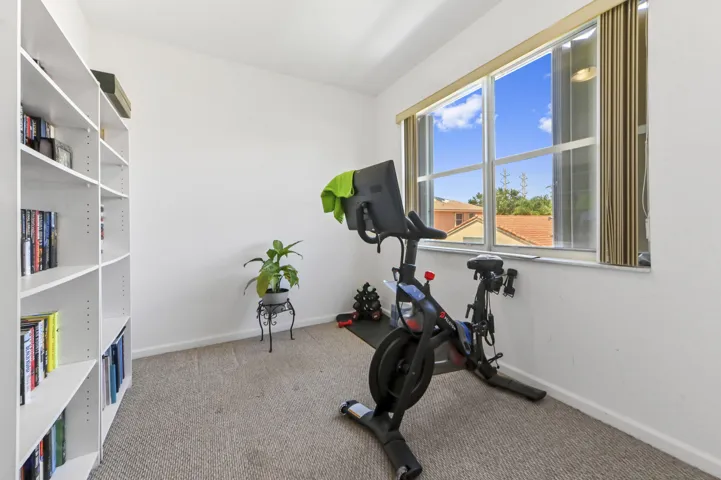 37 gym 01